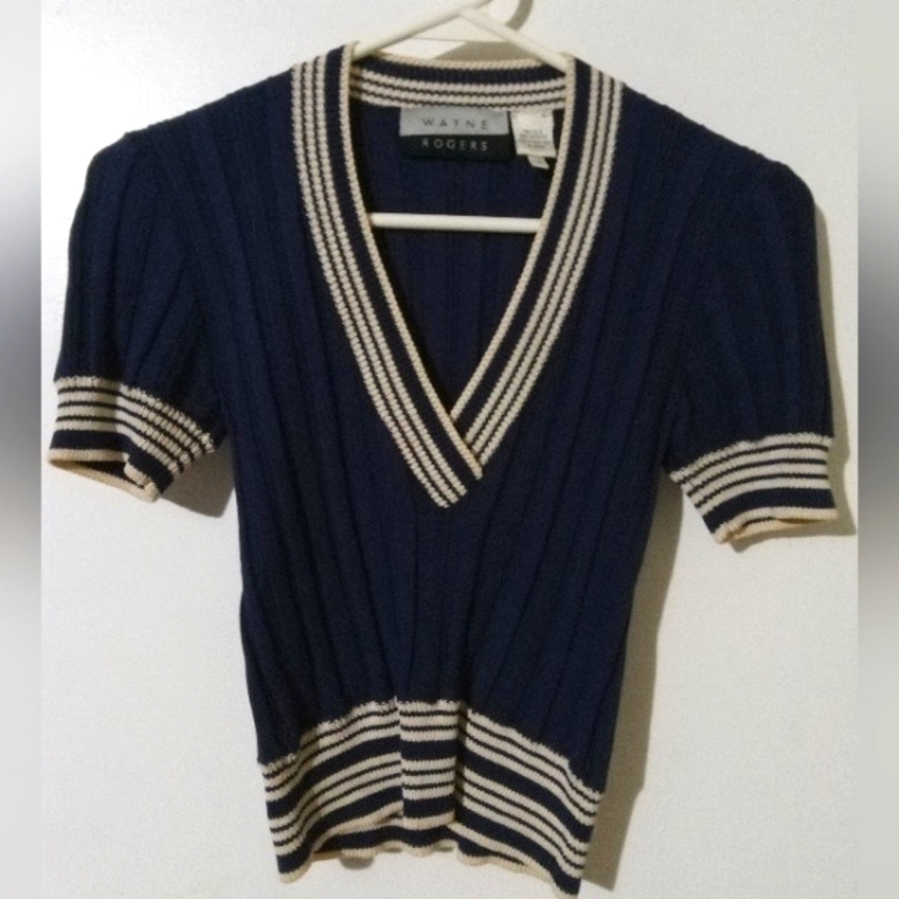Vintage Y2K "Wayne Rogers" Silk blend v-neck ribbed sweater top medium, perfect!